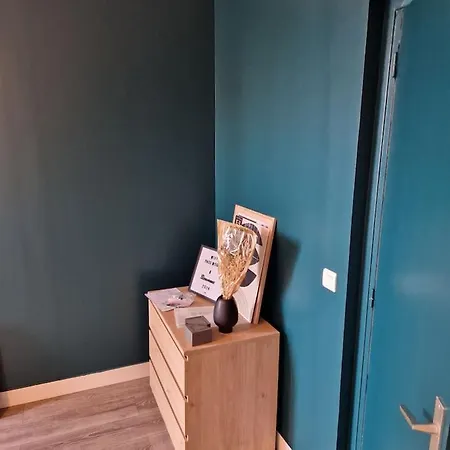 Beau Et Cosy Studio - 8min Paris アパート *